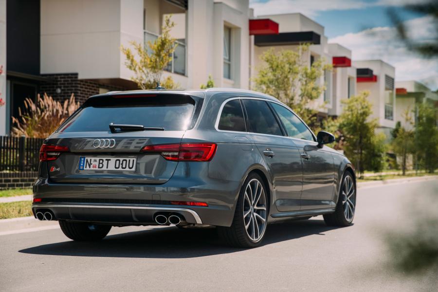  Audi S4 Avant (B9) 2017 года  (AU) (фото 9 из 41)